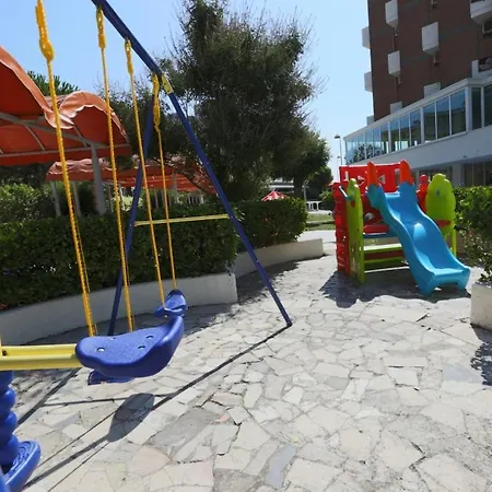 酒店 Marina - Azzurro Club 拉文纳