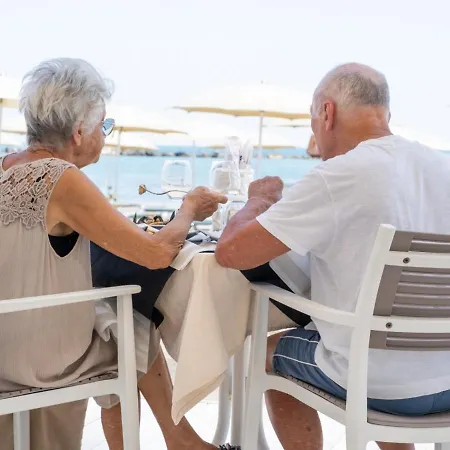 酒店 Marina - Azzurro Club 3*