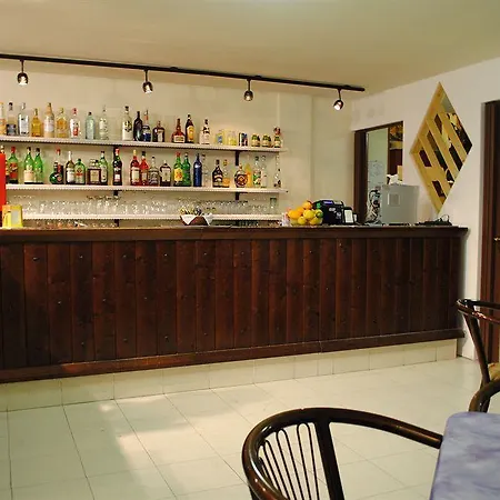 Marina - Azzurro Club 拉文纳