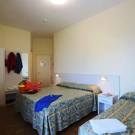 酒店 Marina - Azzurro Club 3*