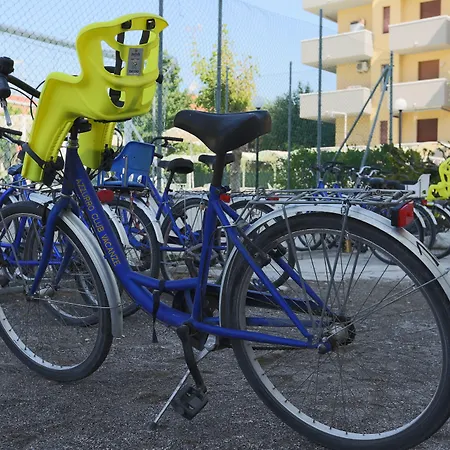 酒店 Marina - Azzurro Club 3*