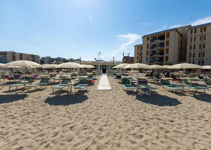 Marina - Azzurro Club Равенна