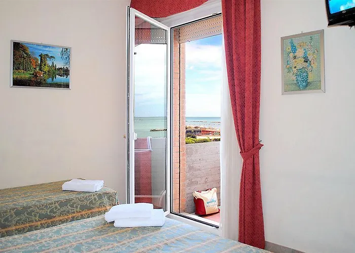 Marina - Azzurro Club Hotel 3*